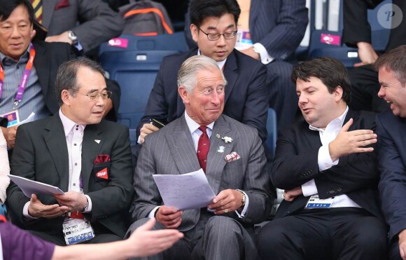 Le prince Charles suit le badminton, lors des JO de Londres, le 28 juillet 2012.