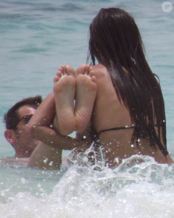 Iker Casillas et Sara Carbonero profitent de leur séjour aux Iles Vierges pour se retrouver en amoureux aux alentours du 22 juillet 2012