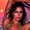 Ambiance estivale et colorée pour la campagne 2013 de la marque Agua Bendita avec Irina Shayk.