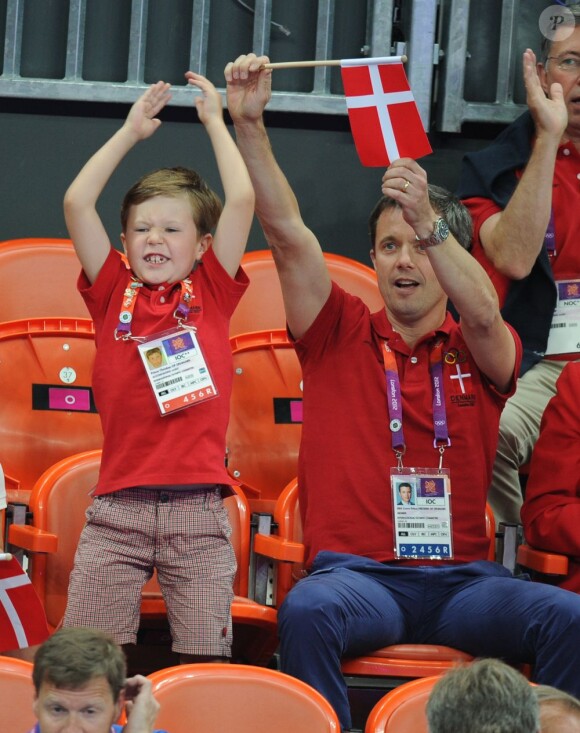 La famille royale danoise (Margrethe, Frederik, Mary, Christian et Isabella) encourageait le 8 août 2012 Mikkel Hansen et ses coéquipiers de l'équipe de handball du Danemark lors de leur quart de finale des Jeux olympiques de Londres, perdu contre la Suède.