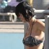 Katy Perry, sexy en bikini, passe du bon temps au parc aquatique Raging Waters. San Dimas, le 12 août 2012.