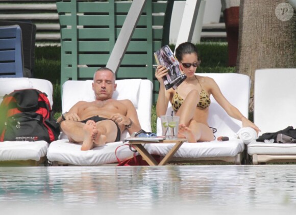 Eros Ramazzotti et sa compagne Marica en vacances à Miami le 12 août 2012