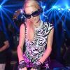 Paris Hilton mixe au Gotha Club, le jeudi 16 août 2012, à Cannes