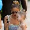 Nicole Richie et sa fille Harlow déguisée en ballerine lors d'une fête d'anniversaire à Beverly Hills. Le 19 août 2012.