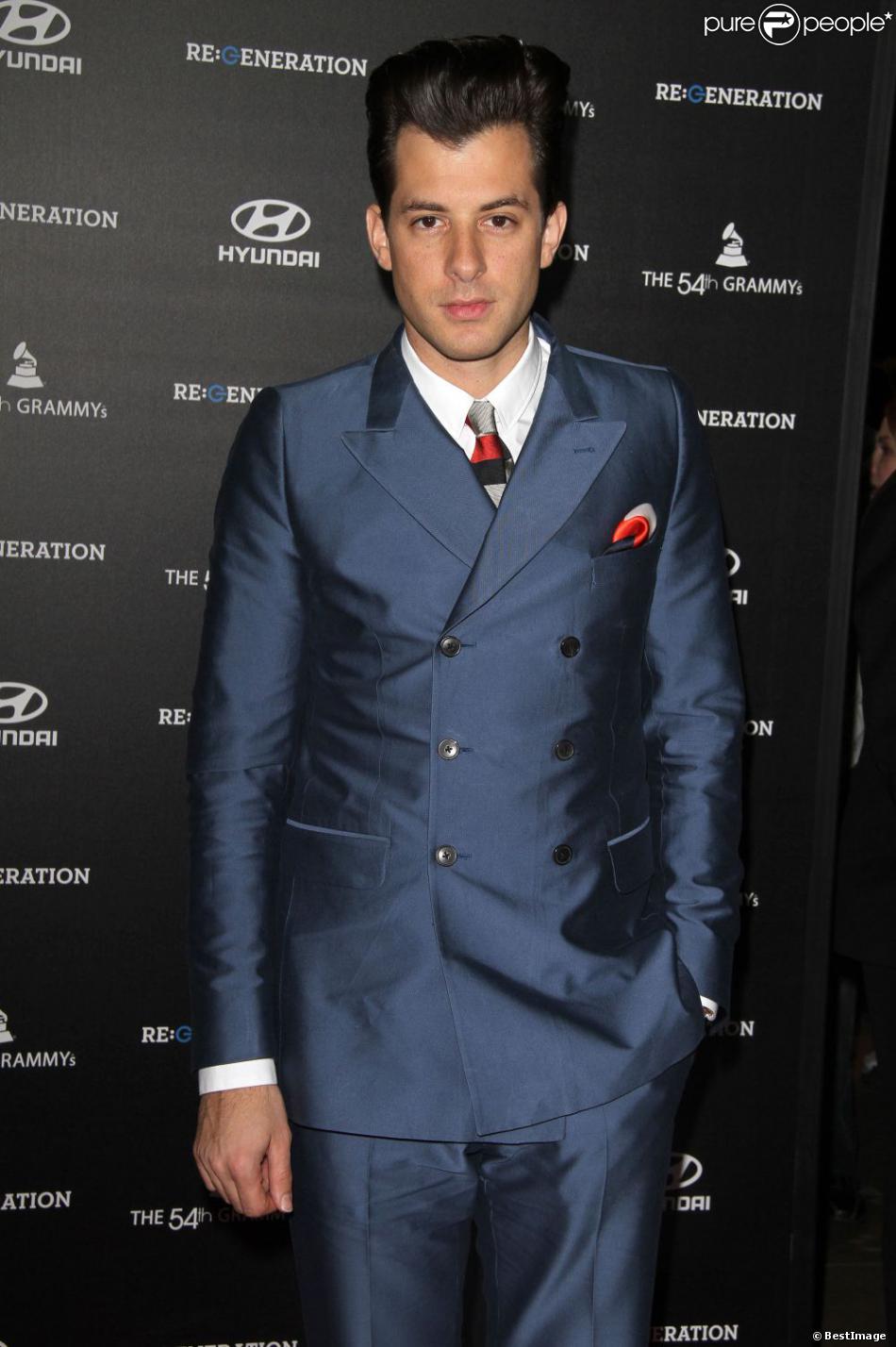 Mark Ronson à Los Angeles, le 9 février 2012. - Purepeople
