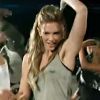 Lorie opère un retour aux fondamentaux avec le clip Le Coup de soleil, dévoilé ce lundi 27 août.
