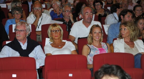 Audrey et Alexandra Lamy avec leurs parents lors du Festival du film francophone d'Angoulême le 28 août 2012