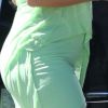 EXCLU : Amber Rose, enceinte, ne peut plus cacher son ventre rond alors qu'elle fait du shopping à Los Angeles le 1er septembre 2012