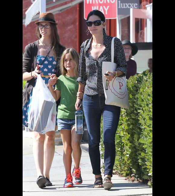 Courteney Cox passe la journée avec sa fille Coco à Brentwood à Los Angeles, le 4 septembre 2012