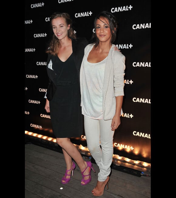 Clémence Faure et Alice Belaidi lors de la soirée Canal + à la Cité de la Mode et du Design à Paris le 6 septembre 2012