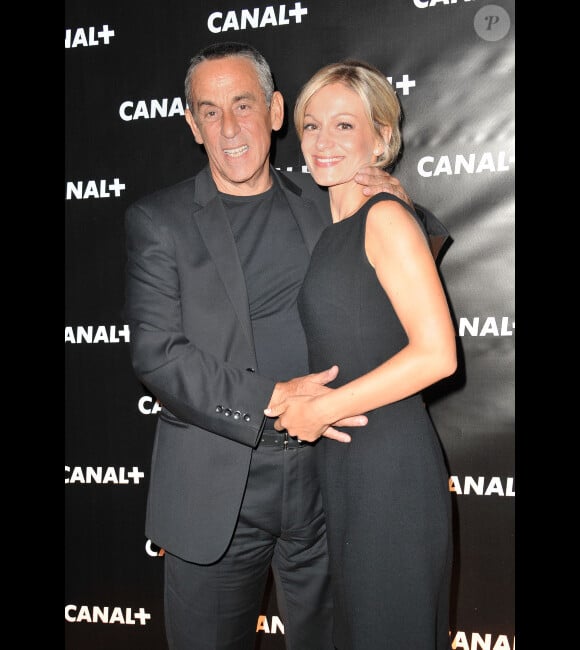 Thierry Ardisson et sa compagne Audrey Crespo-Marra lors de la soirée Canal + à la Cité de la Mode et du Design à Paris le 6 septembre 2012