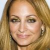 Nicole Richie visite la boutique QVC durant la Vogue's Fashion Night Out de New York. Le 6 septembre 2012.