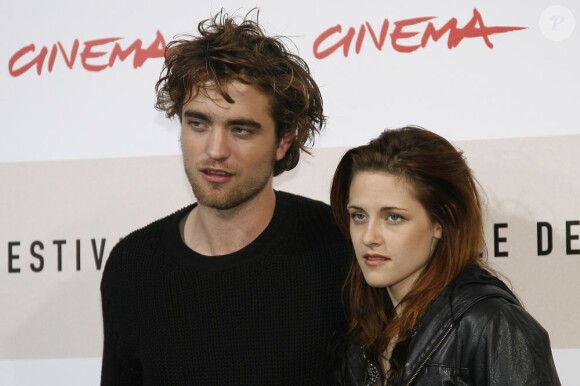 Robert Pattinson et Kristen Stewart en octobre 2008.