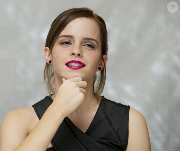 Emma Watson durant la conférence de presse du film Le Monde de Charlie au festival de Toronto le 7 septembre 2012