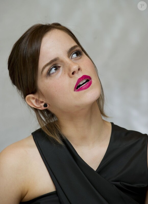 Emma Watson durant la conférence de presse du film Le Monde de Charlie au festival de Toronto le 7 septembre 2012