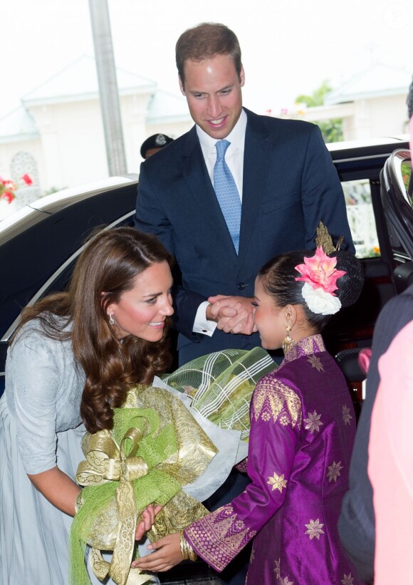 Le prince William et son épouse Kate Middleton lors de leur arrivée en Malaisie le 13 septembre 2012 à Kuala Lumpur en Malaisie