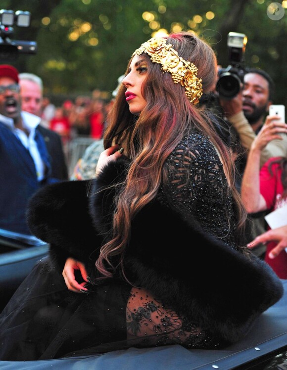 Lady Gaga se rend à la soirée de lancement de son parfum Fame, au musée Guggenheim de New York, le 13 septembre 2012.