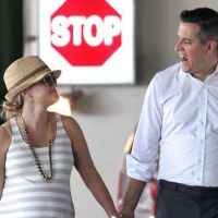 Reese Witherspoon très ronde : fin de grossesse tranquille avec son amoureux