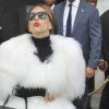 Lady Gaga quitte le magasin Sephora des Champs-Elysées, le 23 septembre2012.