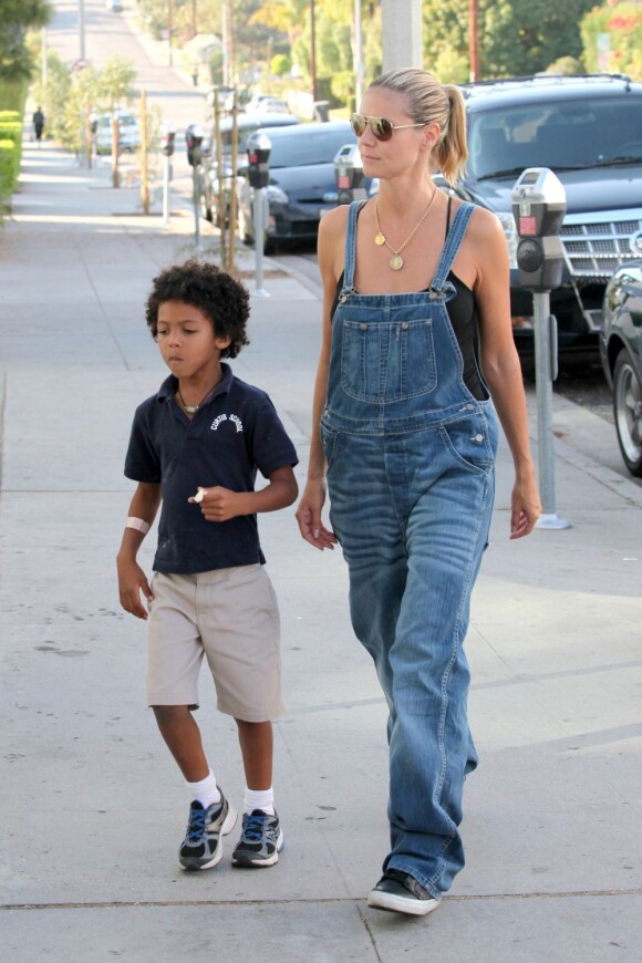 Heidi Klum et son fils Johan à Los Angeles, le 24 septembre 2012.