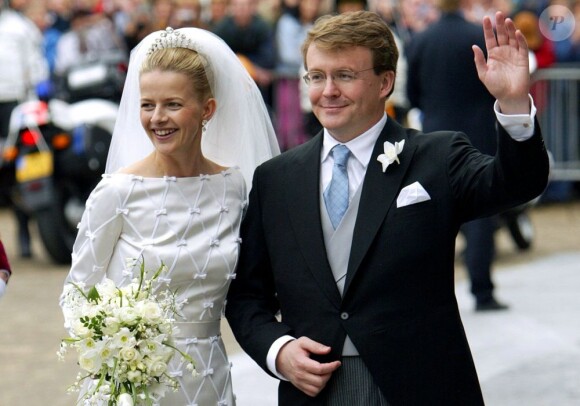 Le prince Friso et la princesse Mabel lors de leur mariage en 2004.
Le prince Friso d'Orange-Nassau, dans le coma depuis février 2012 après avoir été pris dans une avalanche à Lech am Arlberg, s'est brièvement réveillé sous le regard de sa femme la princesse Mabel, en septembre 2012.