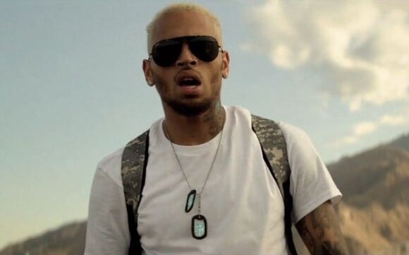 Chris Brown dans le clip Don't Judge Me.