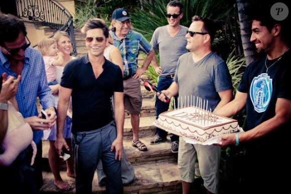 Les acteurs de la sitcom La fête à la maison à Los Angeles, en septembre 2012.