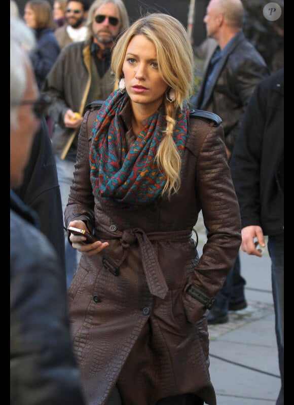 Blake Lively alias la superbe Serena sur le tournage de Gossip Girl, le 1er octobre 2012 à New York