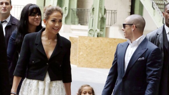Jennifer Lopez : Star du défilé Chanel avec sa petite Emme