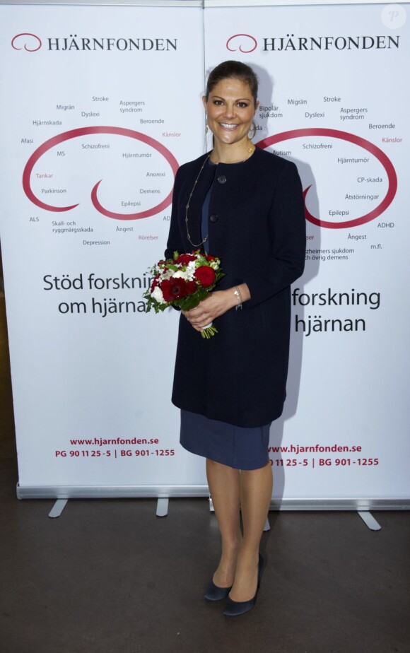 La princesse Victoria de Suède pose à Malmö pour la Journée du cerveau le 4 octobre 2012.