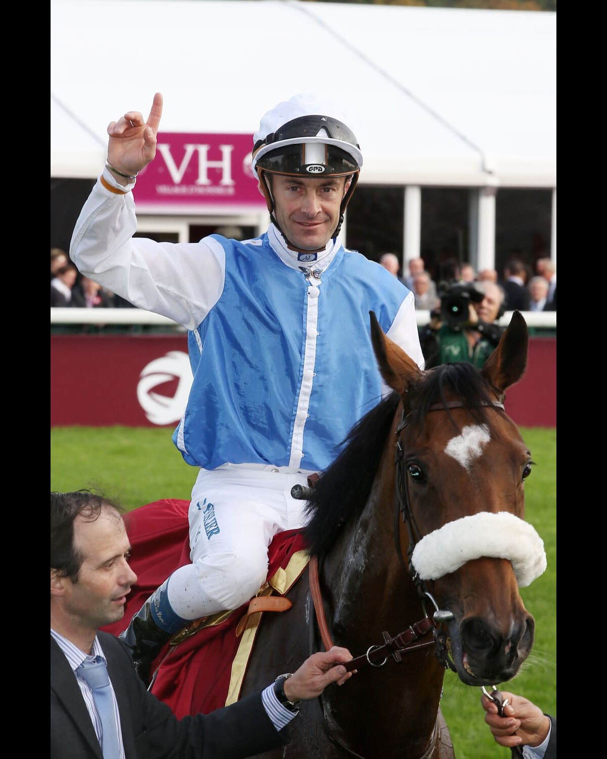 Vid o Olivier Peslier Le Vainqueur De La 91e dition Du Prix De L 