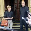 Taylor Swift quitte son hôtel de Londres, le samedi 6 octobre 2012.