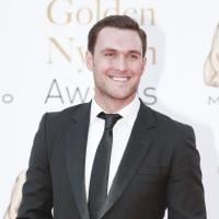 Owain Yeoman de Mentalist : A peine divorcé, il annonce son mariage avec Gigi