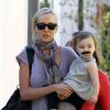 Exclusif - Kimberly Stewart dépose sa fille Delilah à la crèche. Los Angeles, le 10 Octobre 2012.