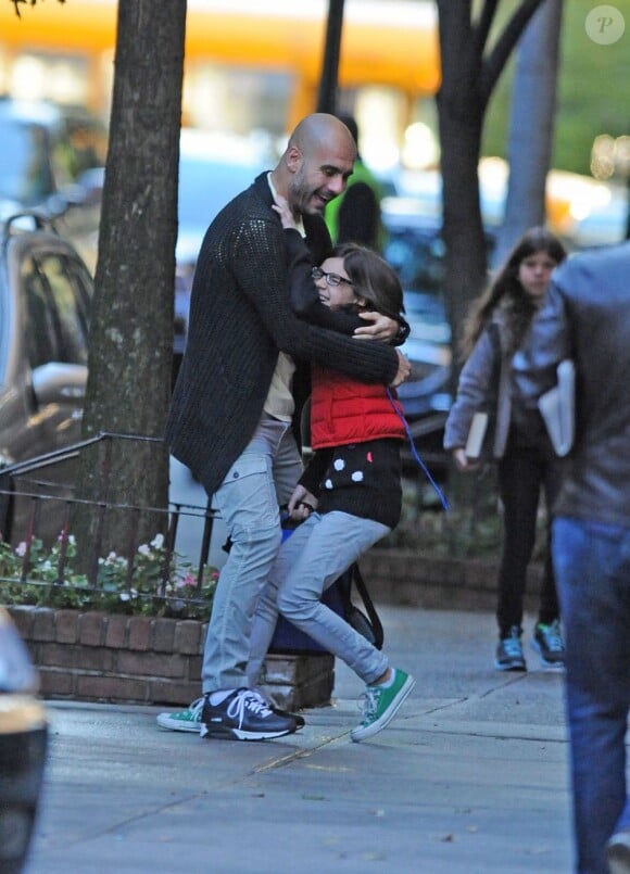 Pep Guardiola et sa fille Maria heureux avant d'aller à l'école le 11 octobre 2012 à New York