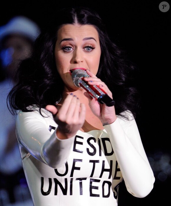 Katy Perry sur scène à Las Vegas le 24 octobre 2012.