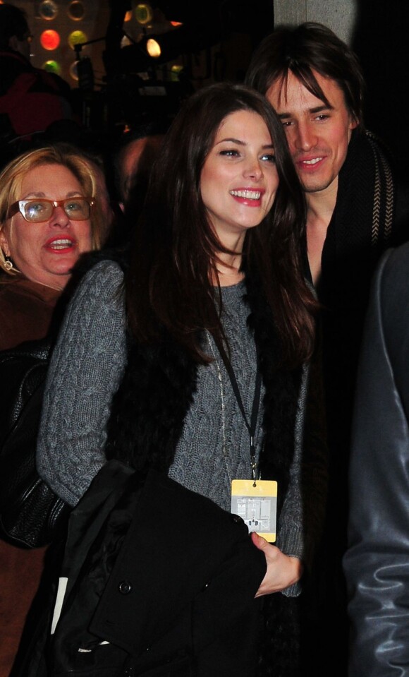 Ashley Greene et Reeve Carney à New York en novembre 2011.