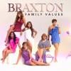 Toni Braxton met en scène sa vie de famille dans la télé-réalité Braxton Family Values sur WE TV.