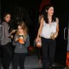 Courteney Cox et sa fille Coco à Los Angeles le 27 octobre 2012.