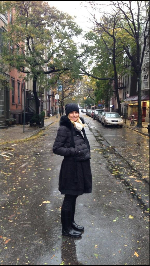 Photo d'Heidi Klm dans les rues de New York après le passage de l'ouragan Sandy à New York. Le 30 octobre 2012.