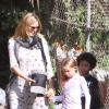 Heidi Klum emmène ses enfants Johan, Lou, Leni et Henry au parc avec son compagnon Martin Kristen à Los Angeles le 3 Novembre 2012