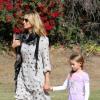 Heidi Klum se promène avec la petite Leni à Los Angeles le 3 Novembre 2012