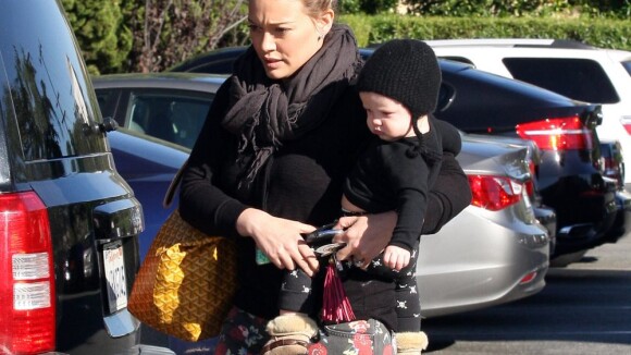 Hilary Duff : Son fils Luca est trop stylé, mais elle se laisse aller