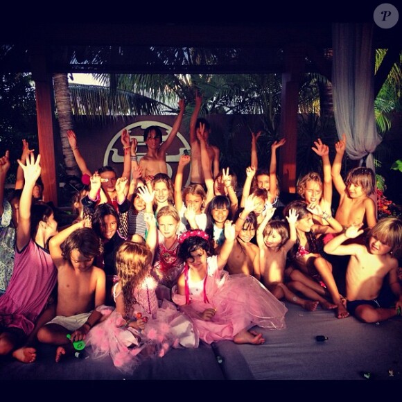 Laeticia Hallyday a organisé comme chaque année une magnifique fête d'anniversaire avec Johnny pour leurs filles Jade, 8 ans, et Joy, 4 ans, à Saint-Barthélemy. Photo partagée sur Instagram le 12 août 2012.