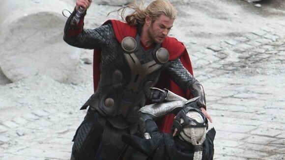Thor 2 : Premières images de Chris Hemsworth face au terrible Malekith