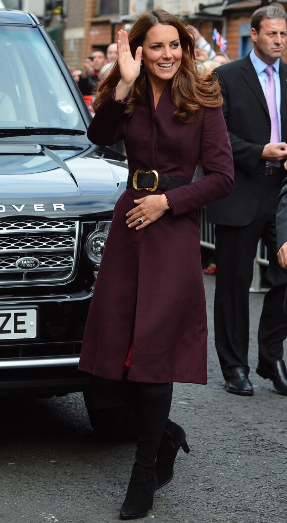 Kate Middleton, duchesse de Cambridge, visite le CRI Stockton Recovery Servic" à Stockton-on-Tees, dans le nord-est de l'Angleterre. Le 11 octobre 2012.