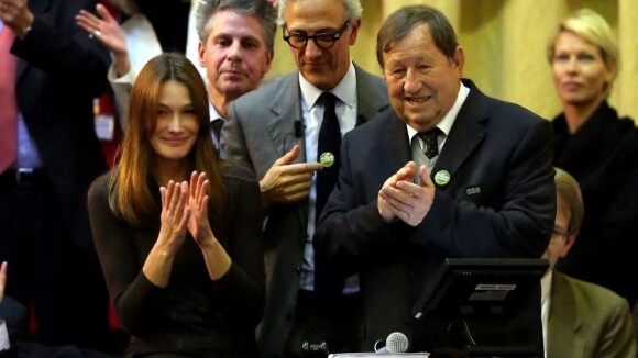 Carla Bruni-Sarkozy à Beaune : Son étonnant duo avec Guy Roux cartonne