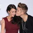 Justin Bieber et sa maman Pattie Mallette aux American Music Awards. Los Angeles, le 18 novembre 2012.
