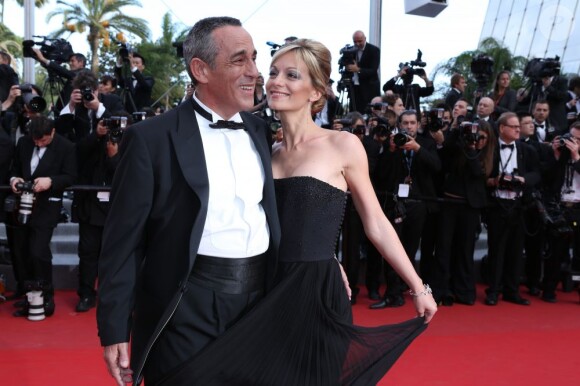 Thierry Ardisson et sa compagne Audrey Crespo-Mara au Festival de Cannes, le 19 mai 2012.