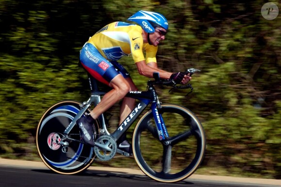 Lance Armstrong le 18 juillet 2003 lors du Tour de France.